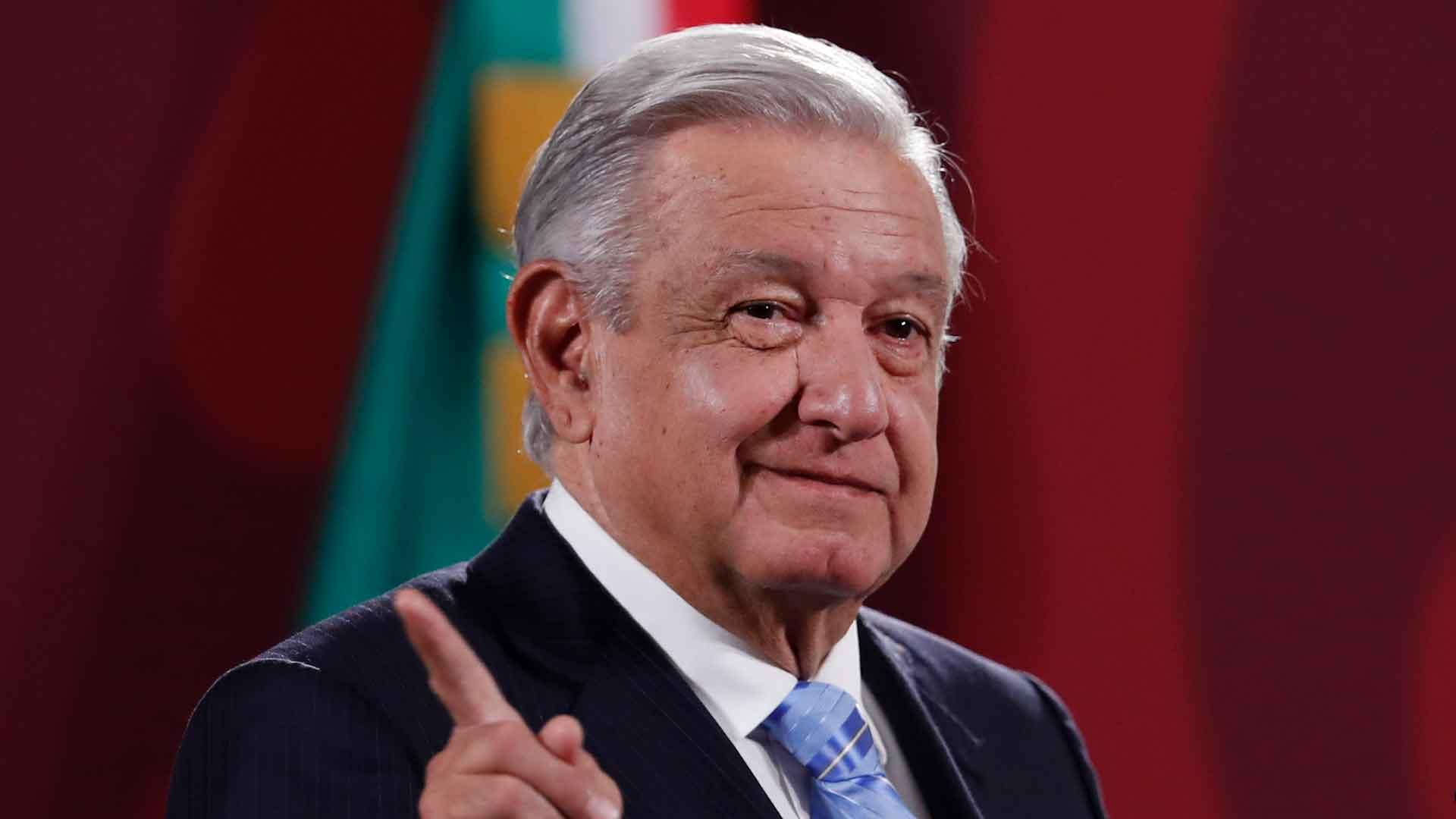 AMLO asegura que no ha pedido avalancha de votos para Morena