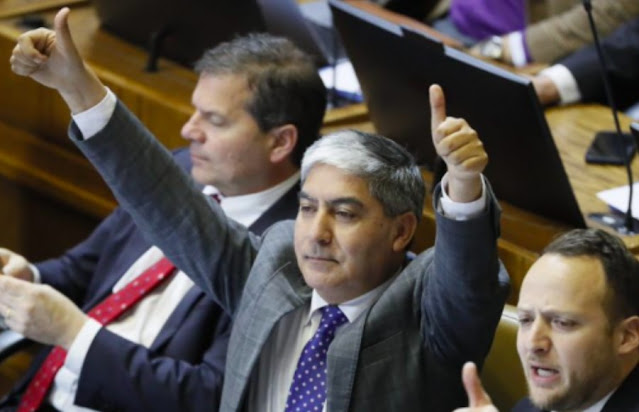 Diputados en sesión en Chile.