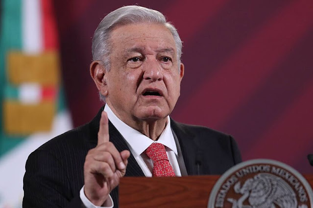 Ordena AMLO adelantar pagos de programas para damnificados de Guerrero Andrés Manuel López Obrador en evento público.