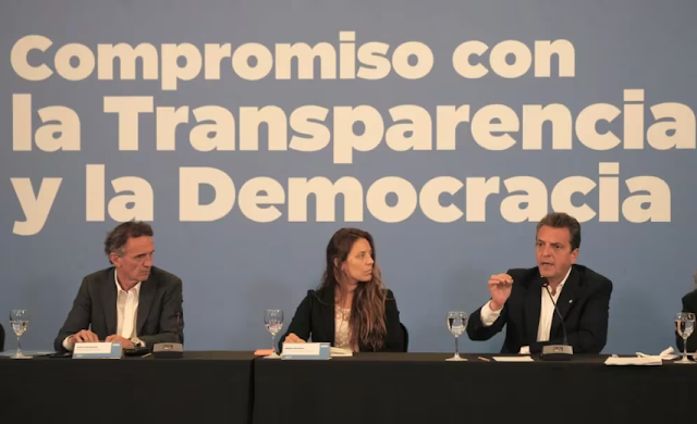 Sergio Massa asegura que si es electo presidente la oposición manejará la Oficina Anticorrupción Retrato de Sergio Massa, político argentino.