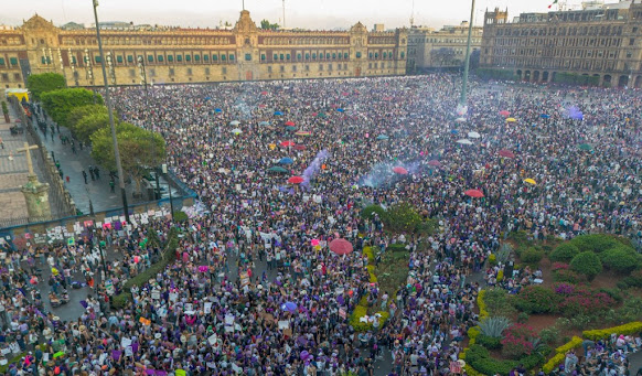 8M en la CDMX: Más de 180 mil mujeres se unen a la marcha por la igualdad, informa la Policía capitalina. Imagen de un paisaje natural sereno.