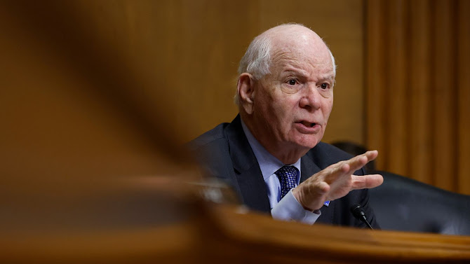 Ben Cardin en evento político.