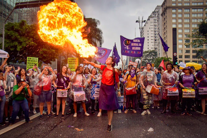 Protesta en Brasil por el Día Internacional de la Mujer.
