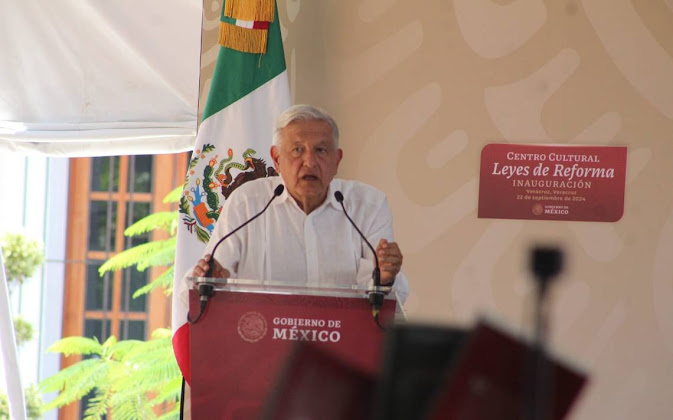AMLO en evento en Veracruz.