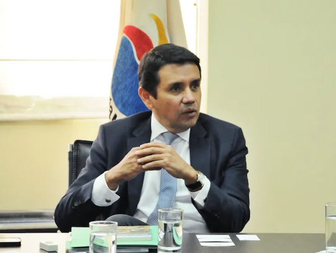 Ecuador solicita a México cancelar refugio de Walter Solís por condenas de corrupción Captura de pantalla del sitio web Sufragio.