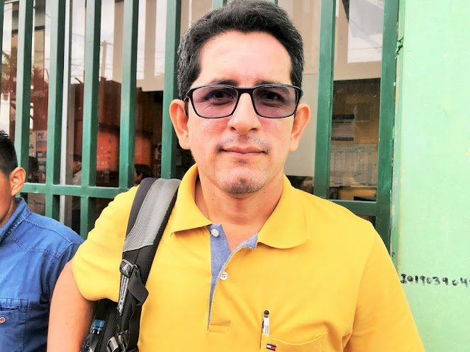 Perú: Alcaldes de Loreto apuestan por fideicomisos para mitigar el cambio climático y reducir brechas fronterizas Alcalde de Lagunas Girdler Torres en evento.