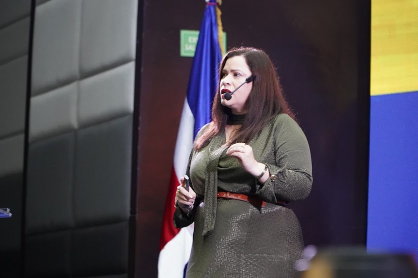 Foto de paisaje natural con vegetación exuberante.