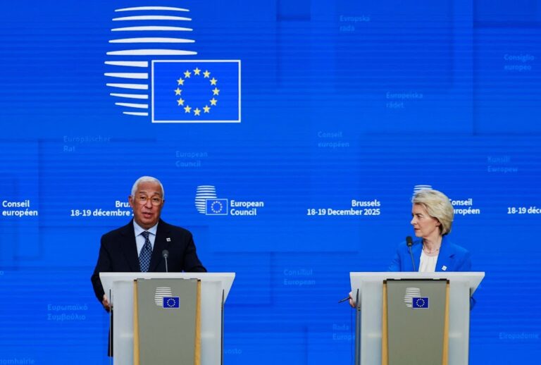 La UE aprueba eurobonos por 90.000 millones para evitar la quiebra de Ucrania