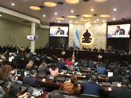 Congreso de Honduras inicia legislatura con agenda crítica: reforma electoral, pactos de impunidad y leyes estructurales