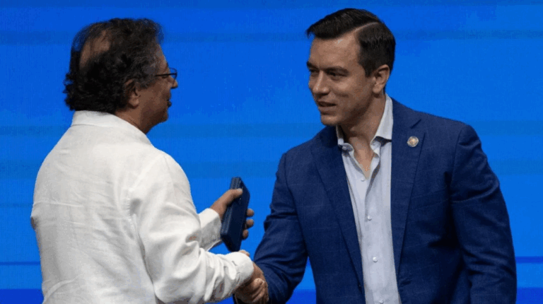 Ecuador impondrá arancel del 30% a importaciones colombianas por falta de cooperación en seguridad