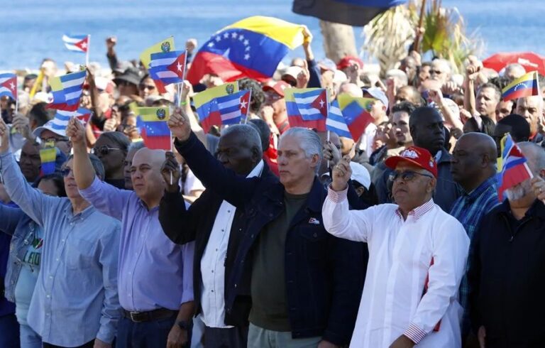 Cuba reactiva la doctrina militar «Guerra de Todo el Pueblo» Cuba reactiva la doctrina militar «Guerra de Todo el Pueblo»