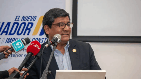 Ecuador cerrará 15 acuerdos comerciales para diversificar exportaciones