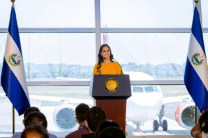 Aeropuerto de El Salvador recibe sello “Family Friendly”