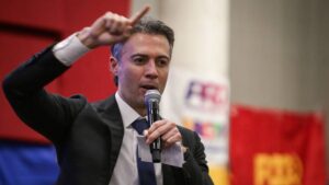 Daniel Quintero enfrenta 43 casos de corrupción en Medellín Daniel Quintero enfrenta 43 casos de corrupción en Medellín