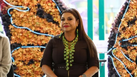 Clara Brugada llama a marcha pacífica del 8M en CDMX