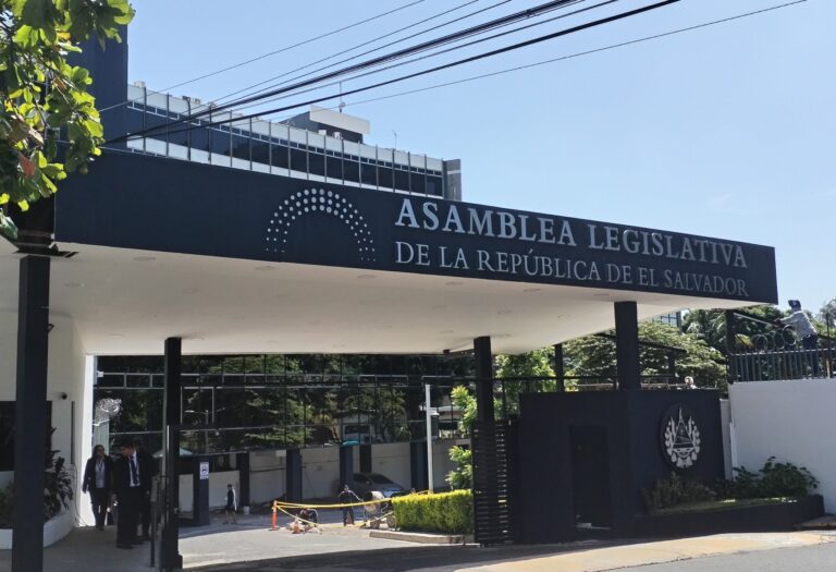 El Salvador aprueba cadena perpetua para delitos graves El Salvador aprueba cadena perpetua para delitos graves