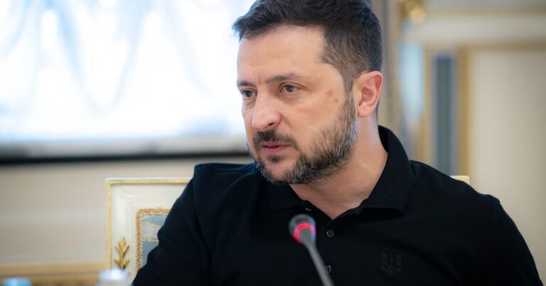 Ucrania y Emiratos Árabes Unidos pactan defensa antidrones