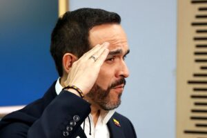 Abelardo de la Espriella apuesta por romper con la política tradicional