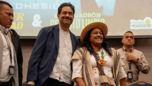 Iván Cepeda recorre regiones con minga indígena en campaña presidencial