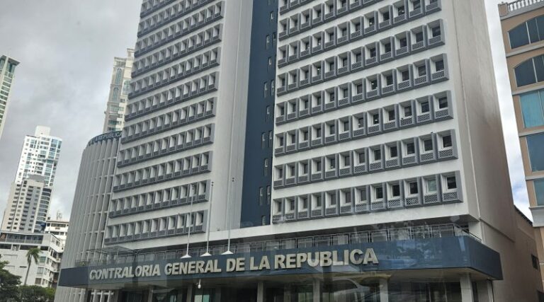 Diputados y Contraloría buscan resolver pago en Asamblea Nacional