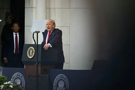 Trump destaca operaciones en Venezuela e Irán en el Día de los Caídos Trump destaca operaciones en Venezuela e Irán en el Día de los Caídos
