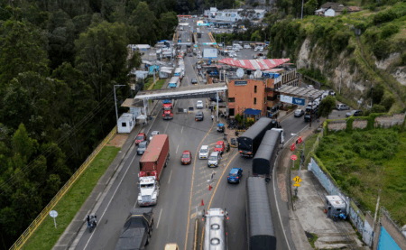 CAN ordena a Colombia y Ecuador eliminar aranceles en 10 días