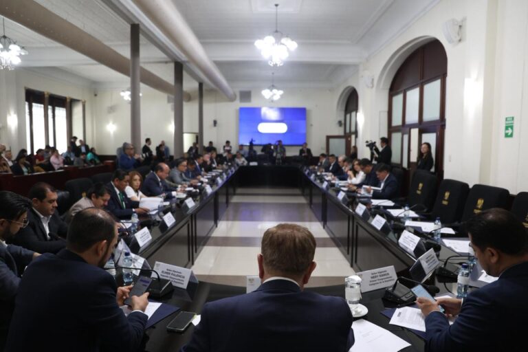 Congreso debate reforma al IUSI con exoneraciones y ajustes de tasas Congreso debate reforma al IUSI con exoneraciones y ajustes de tasas