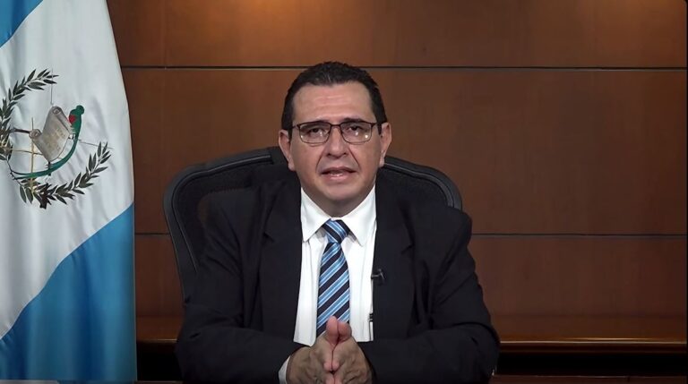 Gabriel García Luna asume como Fiscal General en Guatemala
