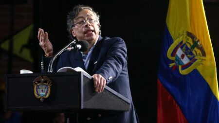Polémica internacional por frase nazi publicada por Gustavo Petro Polémica internacional por frase nazi publicada por Gustavo Petro