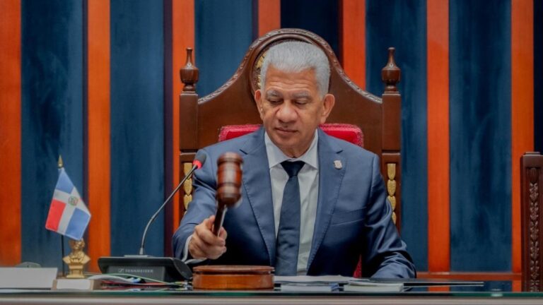 Senado de RD respalda ley para mitigar crisis internacional Senado de RD respalda ley para mitigar crisis internacional