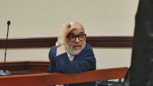 Aplazan juicio a Ángel Martínez por difamación a Faride Raful Aplazan juicio a Ángel Martínez por difamación a Faride Raful