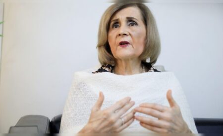 Luz Pacheco defiende independencia del TC y rechaza vínculos políticos