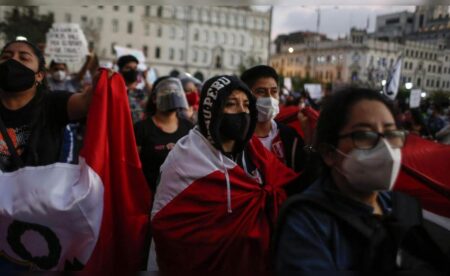 TC de Perú anula norma que penalizaba apoyo a protestas pacíficas TC de Perú anula norma que penalizaba apoyo a protestas pacíficas