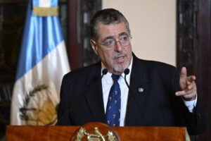 Gobierno de Guatemala propone subsidio a combustibles ante alza Gobierno de Guatemala propone subsidio a combustibles ante alza