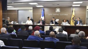 JCE sanciona a ACD Media por publicar encuestas fuera de plazo JCE sanciona a ACD Media por publicar encuestas fuera de plazo