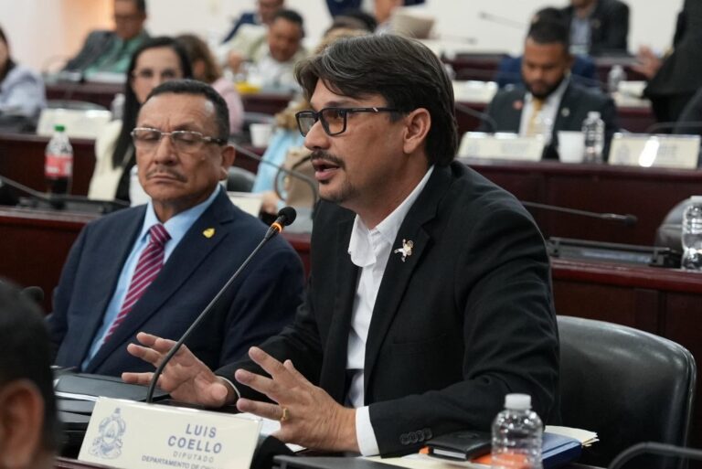 Diputado propone congelar tarifas eléctricas en Honduras hasta 2026 Diputado propone congelar tarifas eléctricas en Honduras hasta 2026