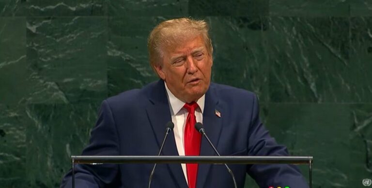 Trump acusa a México de narcotráfico y amenaza con acción militar Trump acusa a México de narcotráfico y amenaza con acción militar