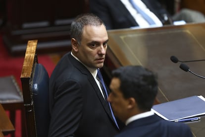 Exjefe de Gabinete de Milei explica fortuna por criptomonedas