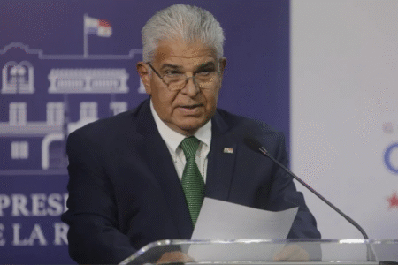 Presidente de Panamá visita Ecuador para firmar acuerdo comercial Presidente de Panamá visita Ecuador para firmar acuerdo comercial