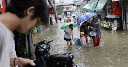 Bangkok declara estado de desastre por graves inundaciones Bangkok declara estado de desastre por graves inundaciones