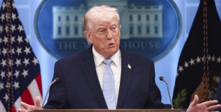 Medios de EE UU boicotean cobertura tras veto de Trump a CNN Medios de EE UU boicotean cobertura tras veto de Trump a CNN