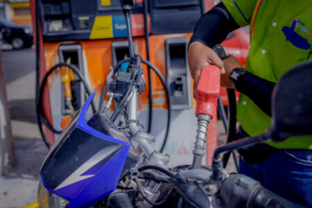 Guatemala suspende IVA e impuesto a combustibles hasta 2026 Guatemala suspende IVA e impuesto a combustibles hasta 2026