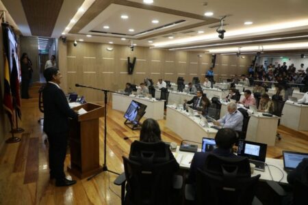 Red de contratos en Quito: 240 adjudicaciones bajo investigación