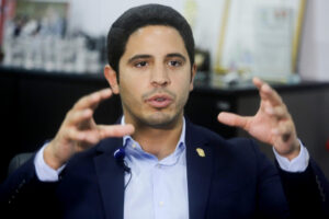 MOCA pide al Tribunal Electoral validar firmas de Vamos según ley vigente