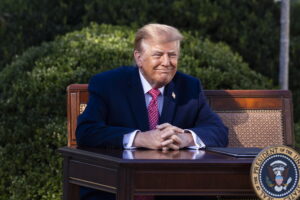 Trump propone cambiar el nombre de Nuevo México a Nueva América Trump propone cambiar el nombre de Nuevo México a Nueva América
